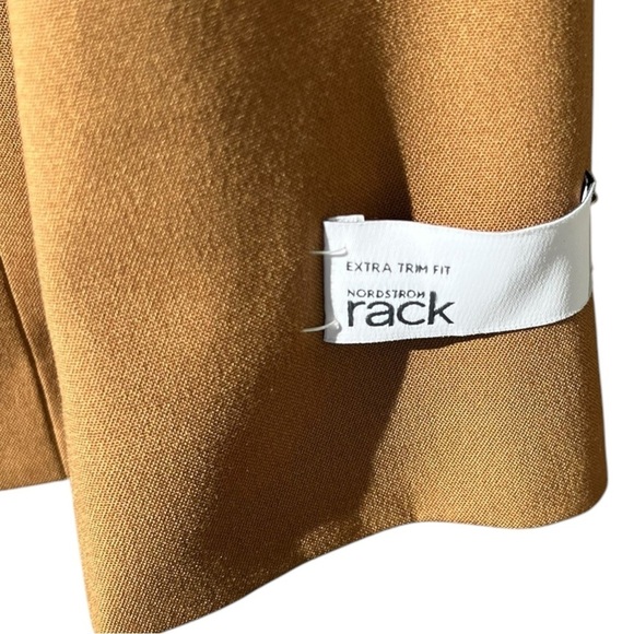 Men's Tan Blazer - Picture 6 of 8